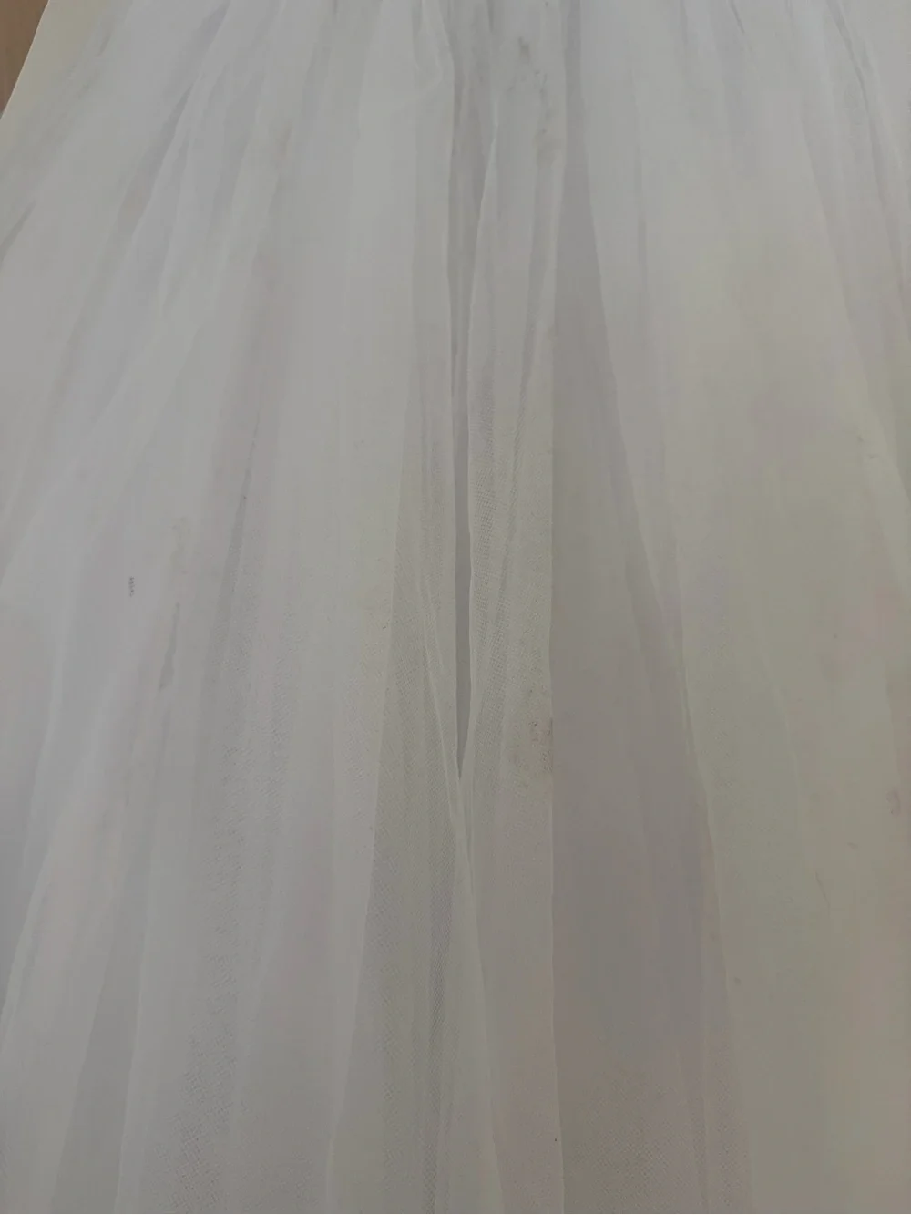 David’s Bridal Ball Gown Flower Girl Dress with Heart Cutout STYLE# RK1368